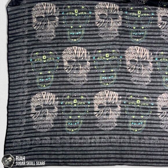 LIGHTWEIGHT GAUZY SUGAR SKULL PRINT SCARF WRAP SHAWL IN BLACK HALLOWEEN MUERTOS - Picture 6 of 12